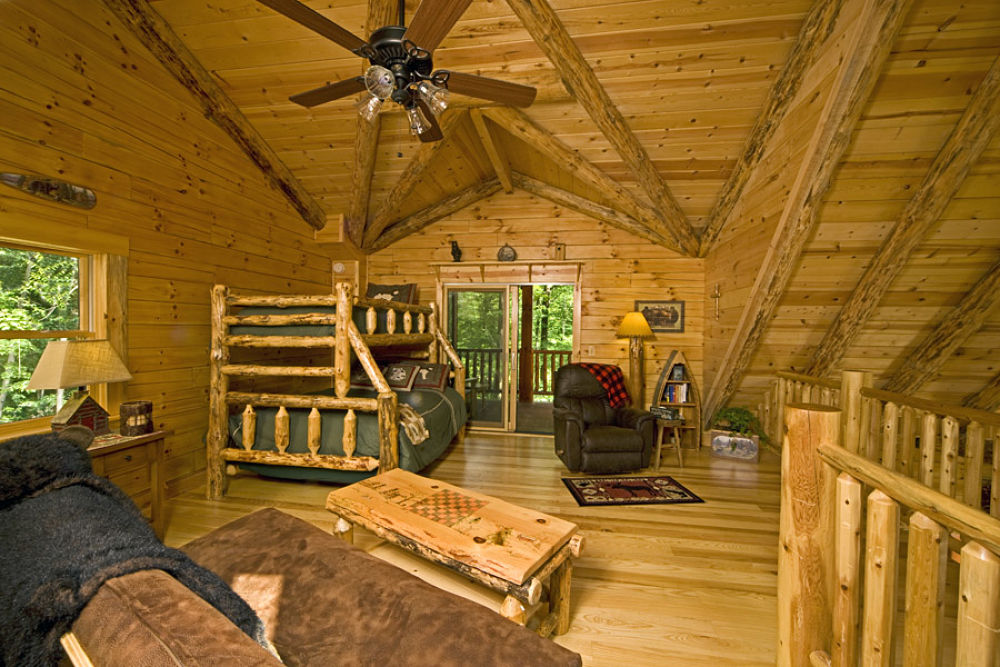 Red Wolf Falls - Hocking Hills Cottages and Cabins