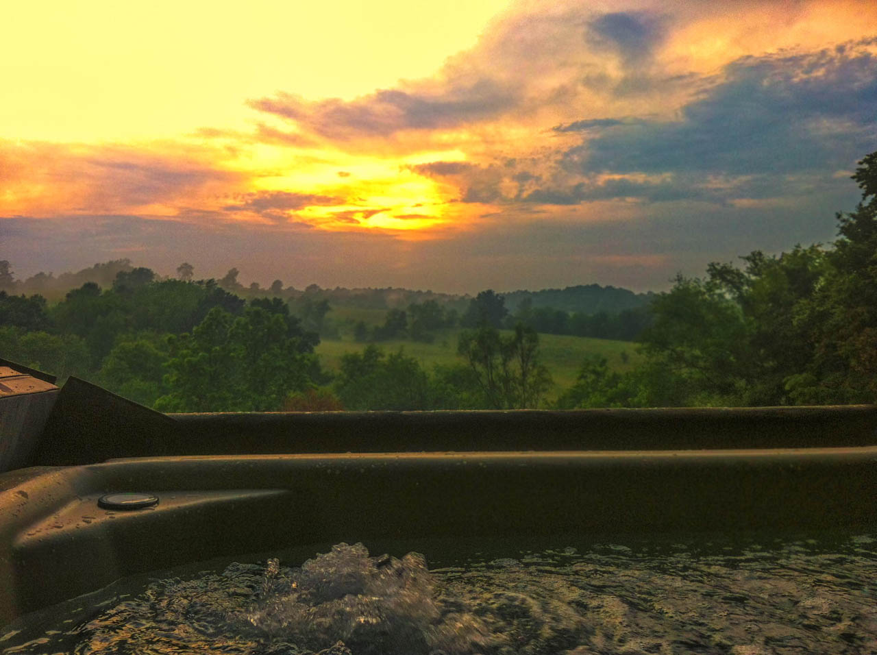 Eagle View Lake House - Hocking Hills Cottages and Cabins