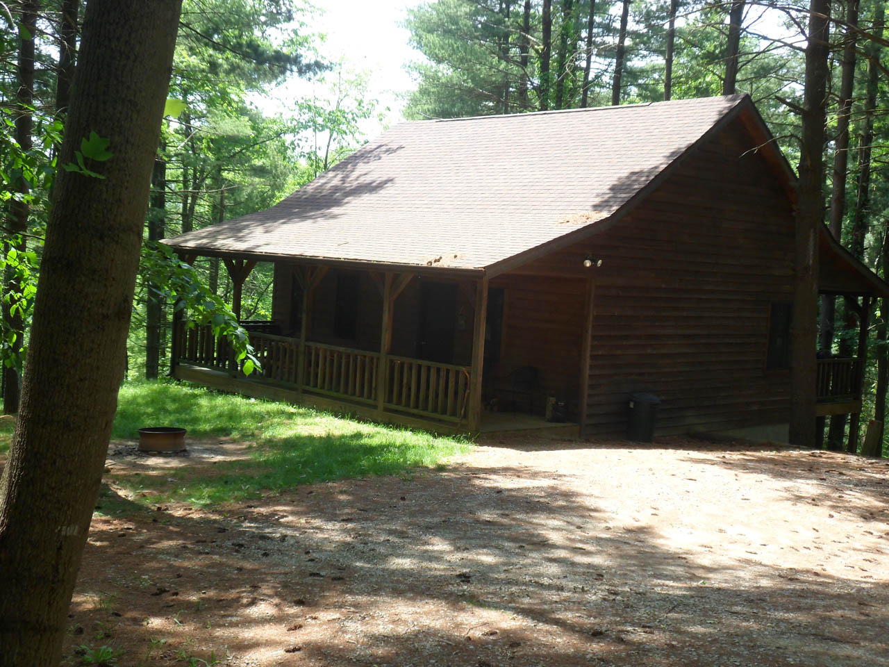 Cedar Pines Cabins Hocking Hills Cottages and Cabins