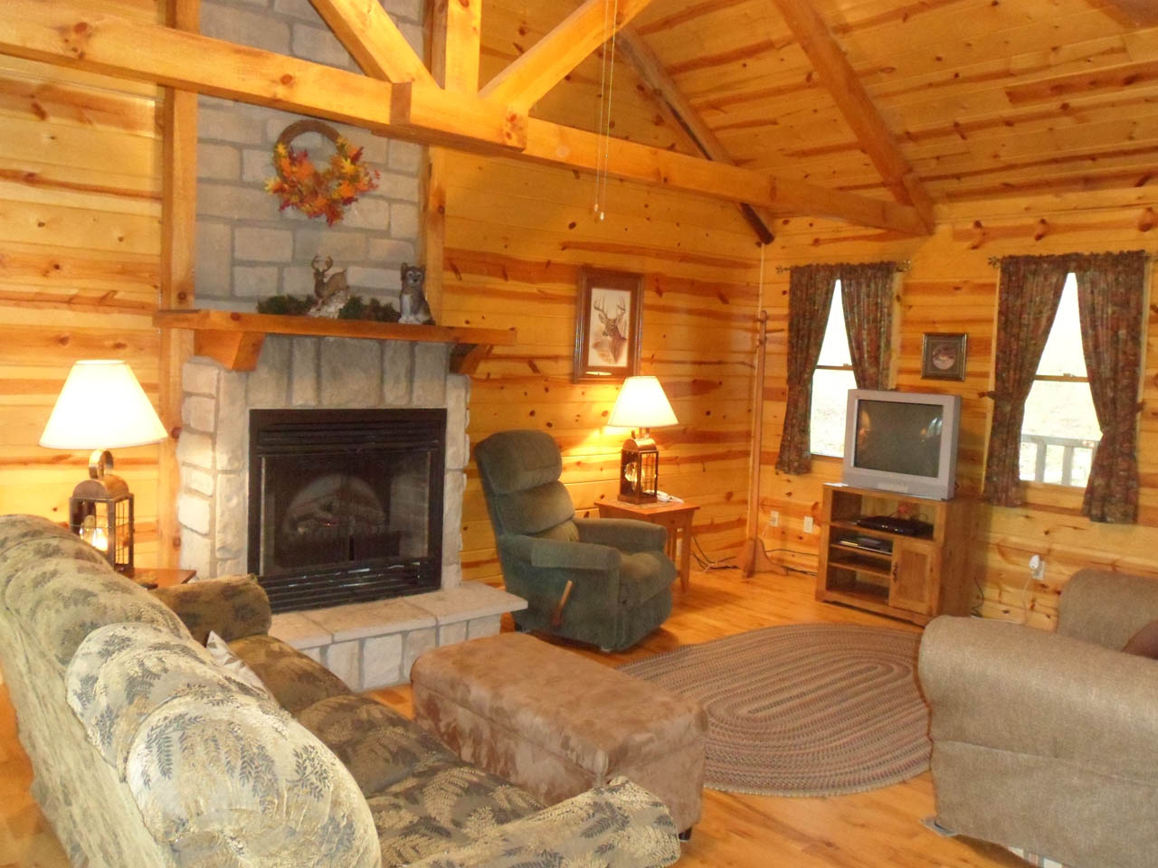 Cedar Pines Cabins Hocking Hills Cottages and Cabins