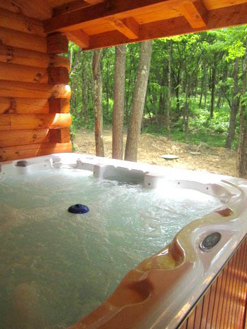 Black Bear Getaway Hocking Hills Cottages And Cabins