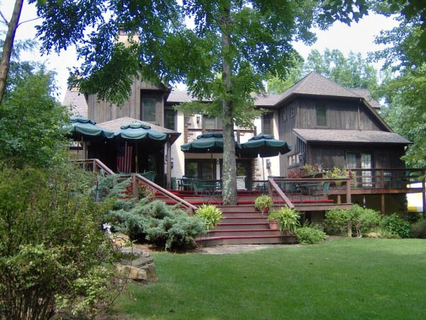 Glenlaurel A Scottish Inn Cottages Hocking Hills Bed And