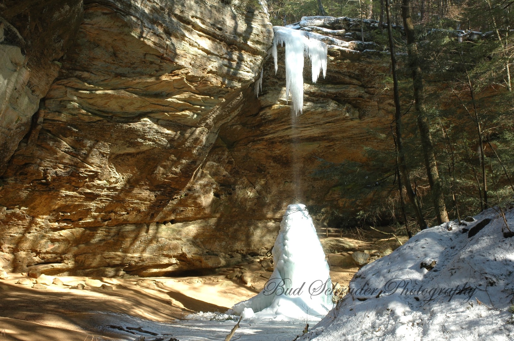 Christmas At Ash Cave 2022 Ash Cave At Hocking Hills State Park
