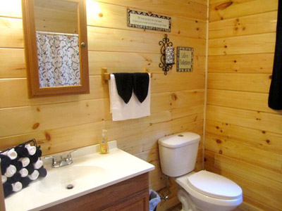 Photo 438_5968.jpg - Bathroom with shower 